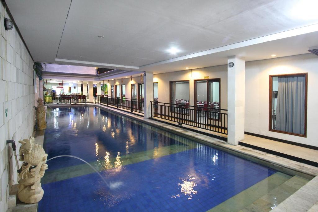 Green Villas Hotel And Spa Kuta  Exterior photo