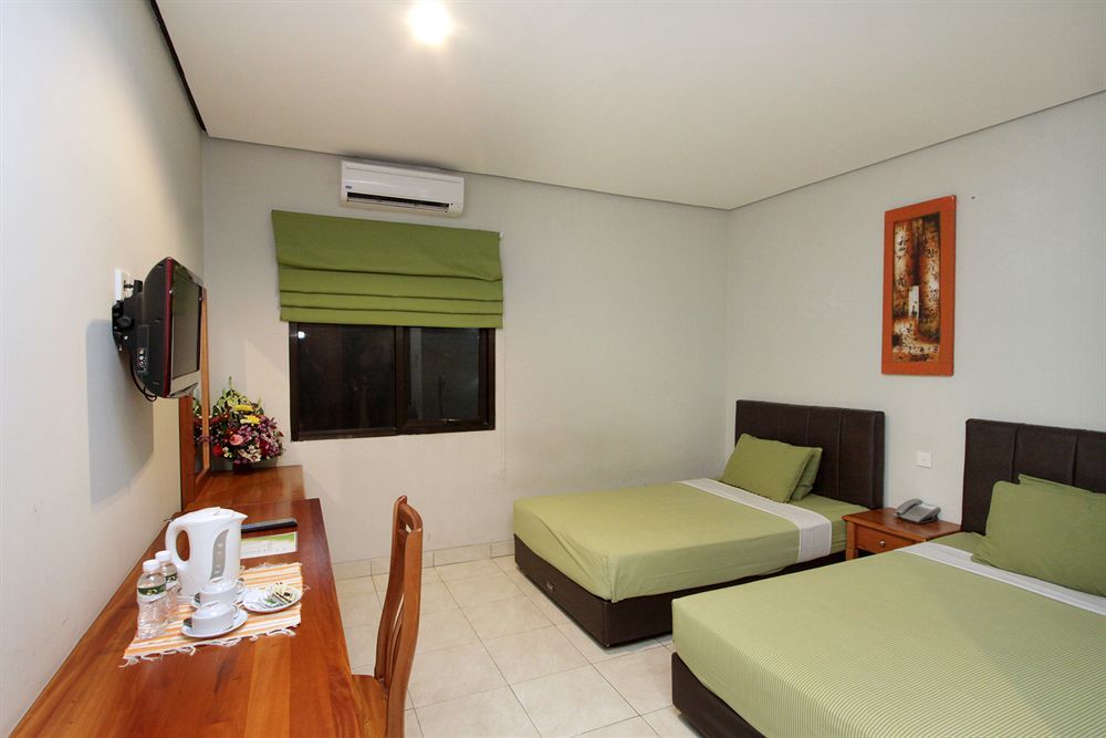Green Villas Hotel And Spa Kuta  Exterior photo